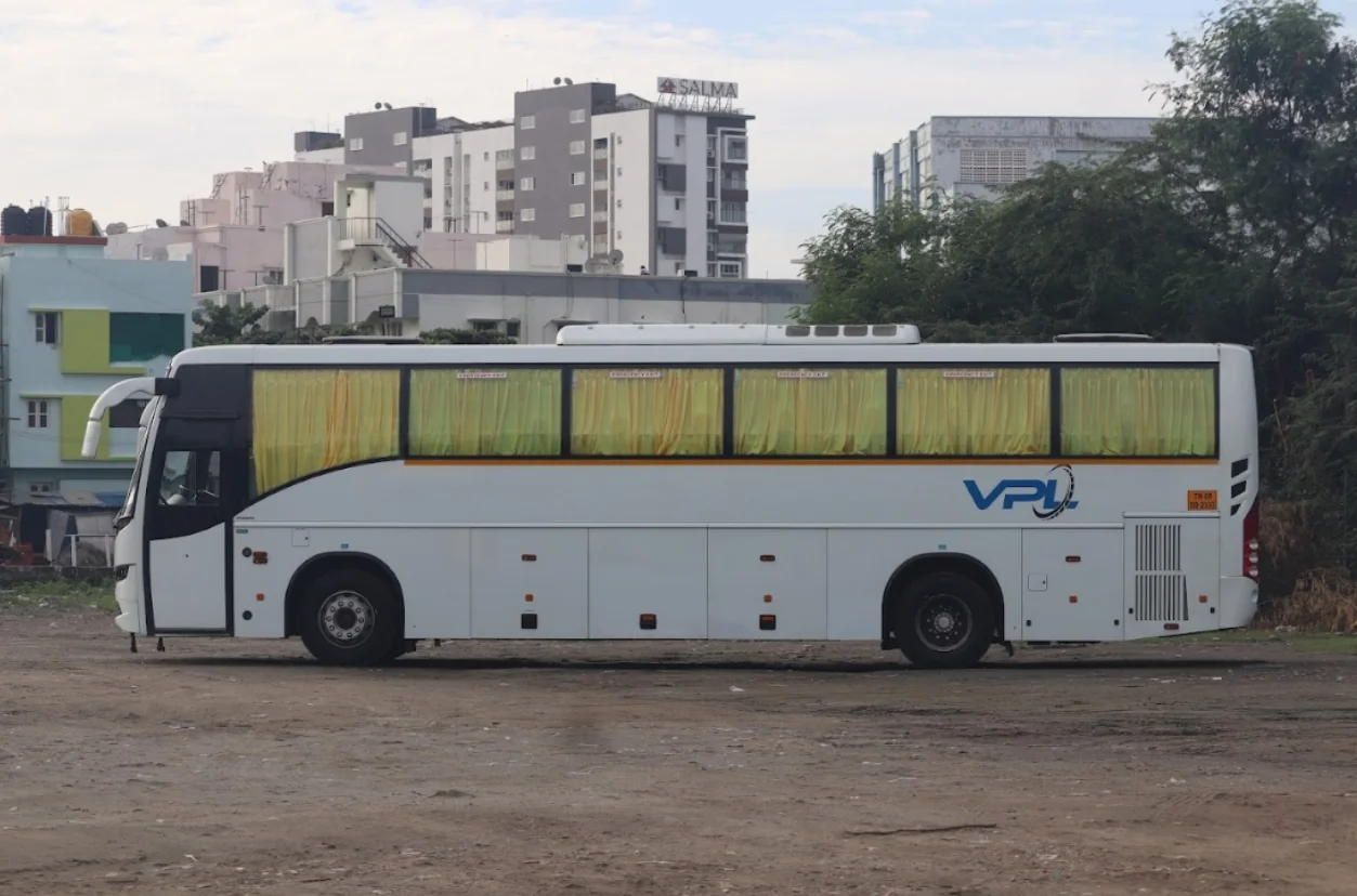 Volvo Bus Rental for Leisure Tours