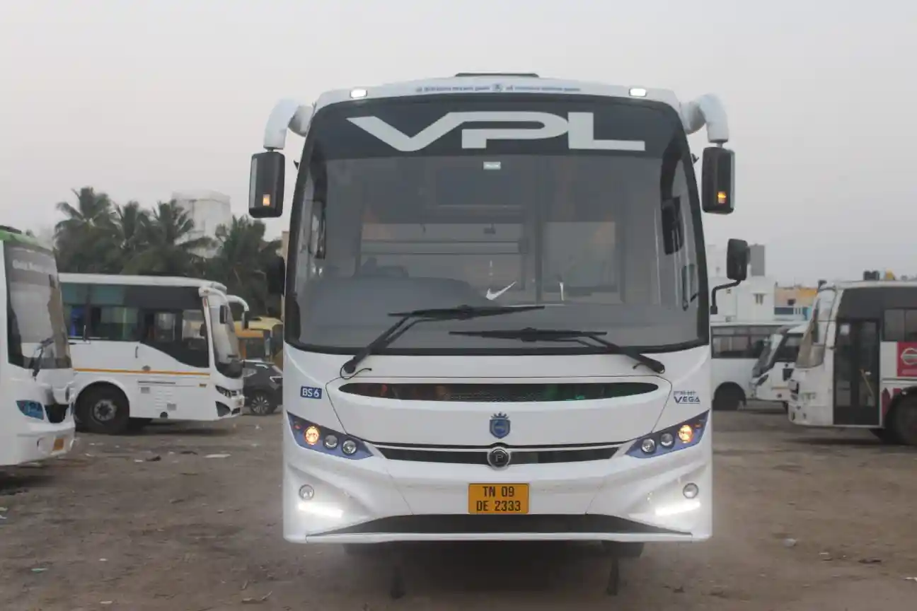 40 seater ac bus