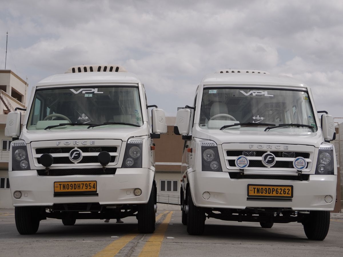 tempo travellers of VPL travels
